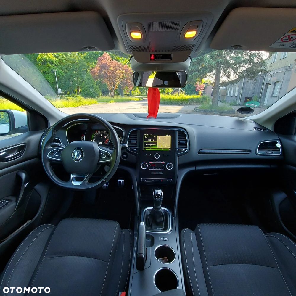 Renault Megane ENERGY TCe 100 INTENS - 31