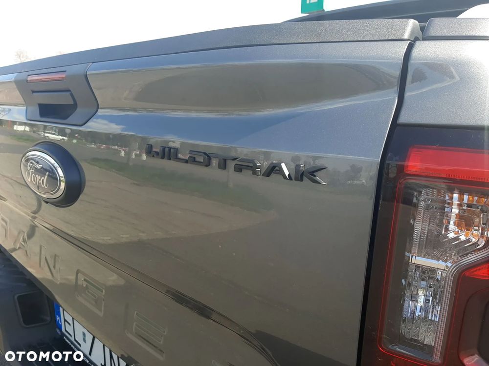 Ford Ranger 2.0 EcoBlue Bi-Turbo 4x4 DC Wildtrak - 13