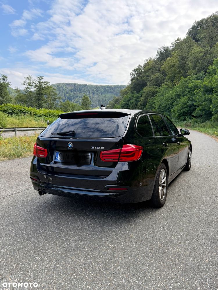 BMW Seria 3 318d - 6
