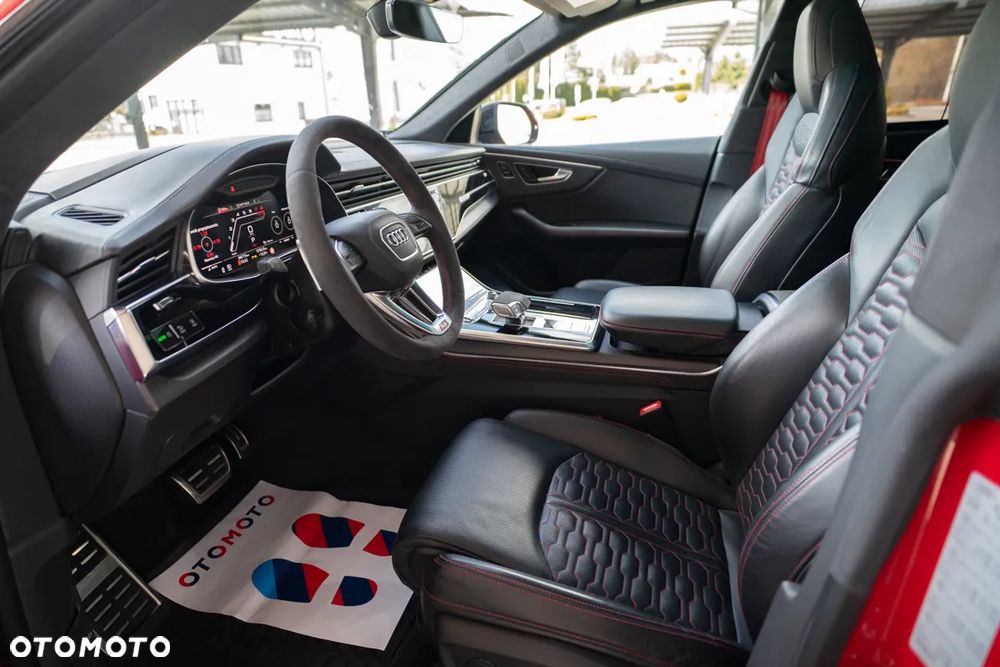 Audi RS Q8 - 22