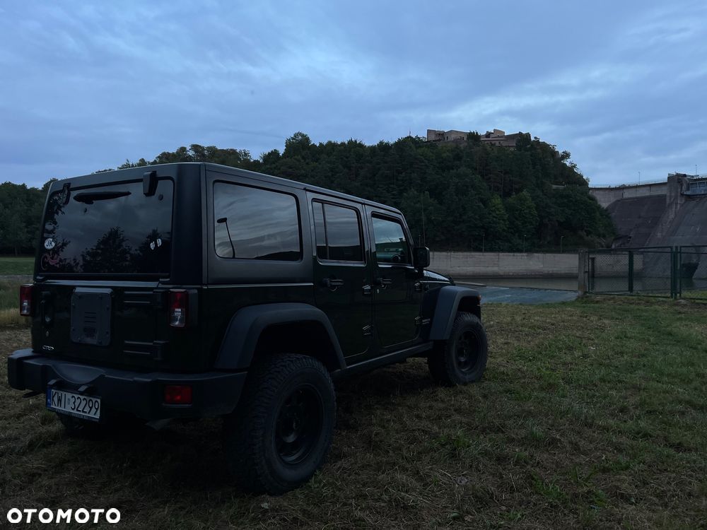 Jeep Wrangler 2.8 CRD Unlim Rubicon - 8