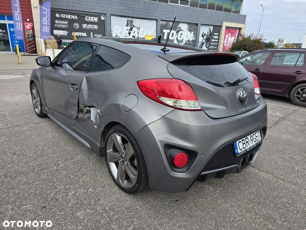 Hyundai Veloster - 18