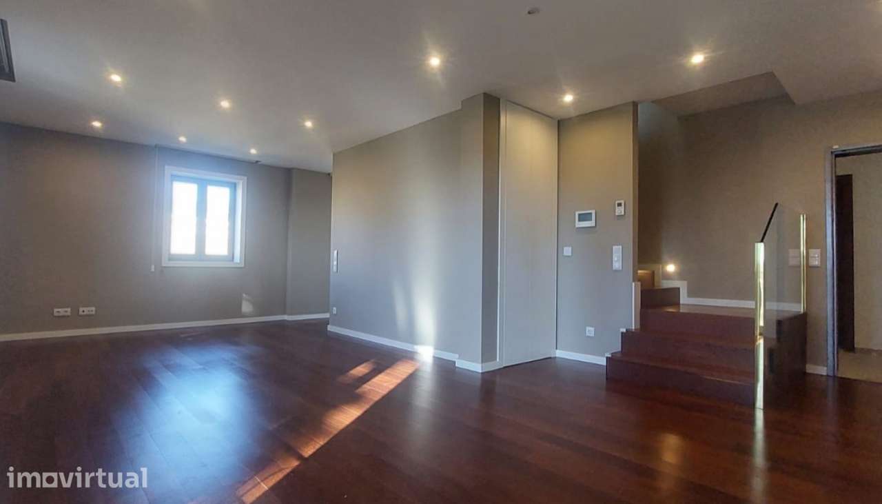 Apartamento T3 Duplex , Meadela, Viana do Castelo - Grande imagem: 4/26
