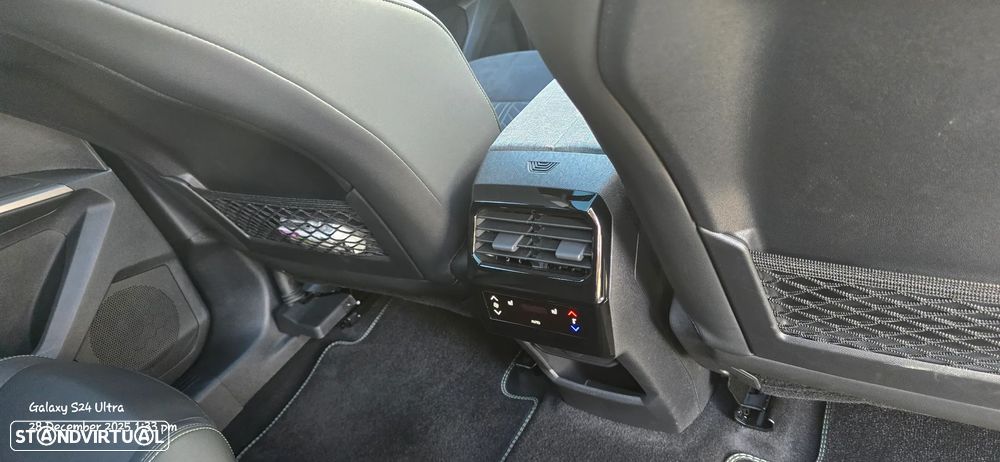 Peugeot 5008 1.2 Hybrid GT e-DCS6 - 22