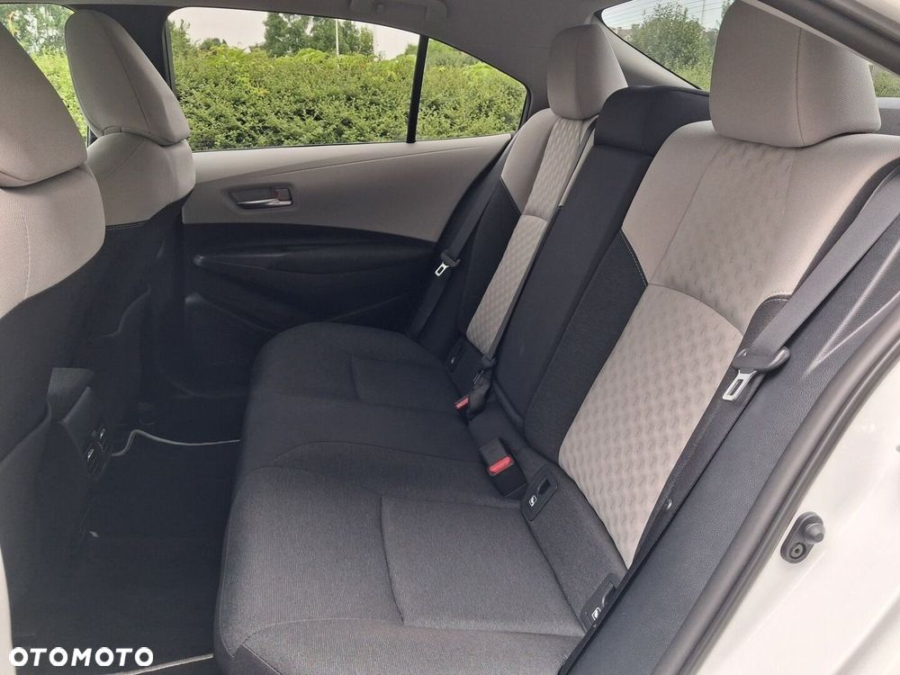 Toyota Corolla 1.8 Hybrid Style - 20