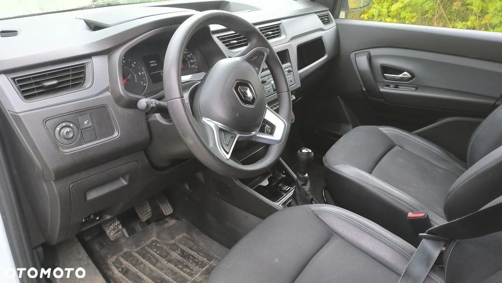 Renault Express - 13