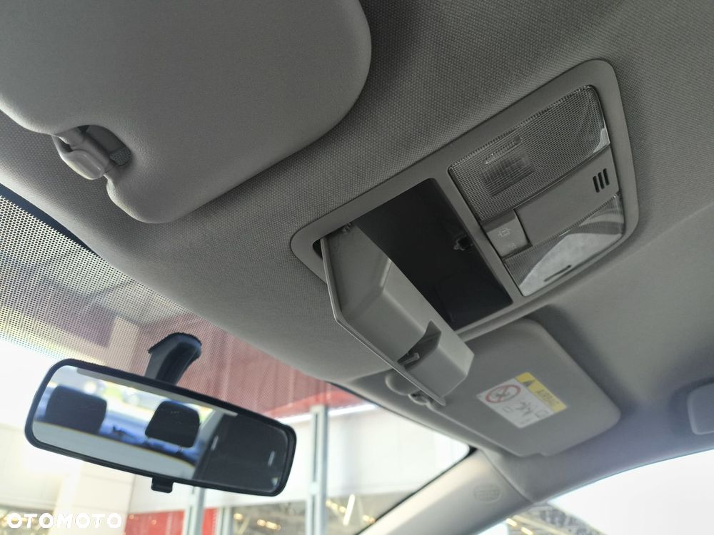 Toyota Corolla 1.6 Premium EU6 - 28