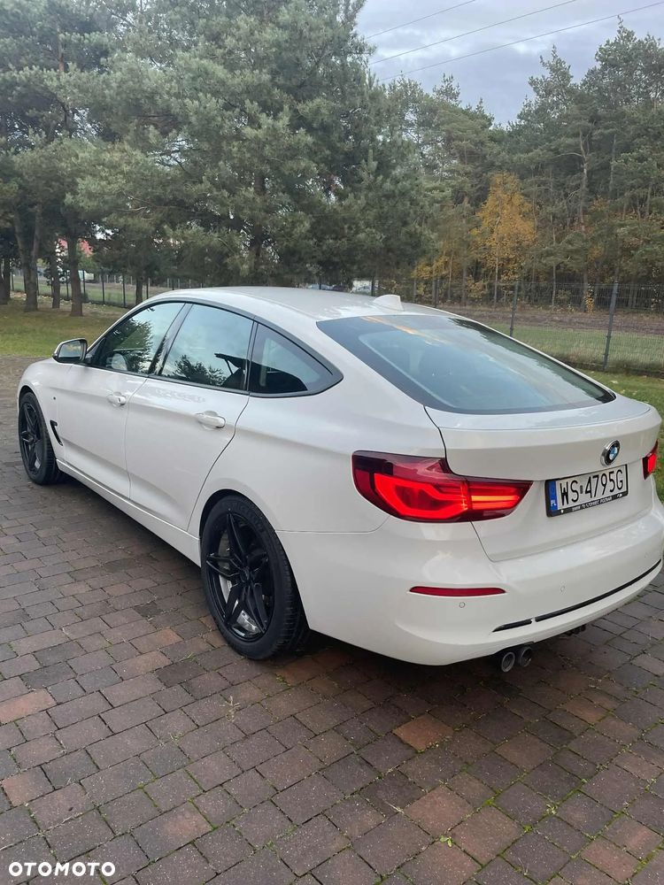 BMW Seria 3 320i Advantage sport - 4