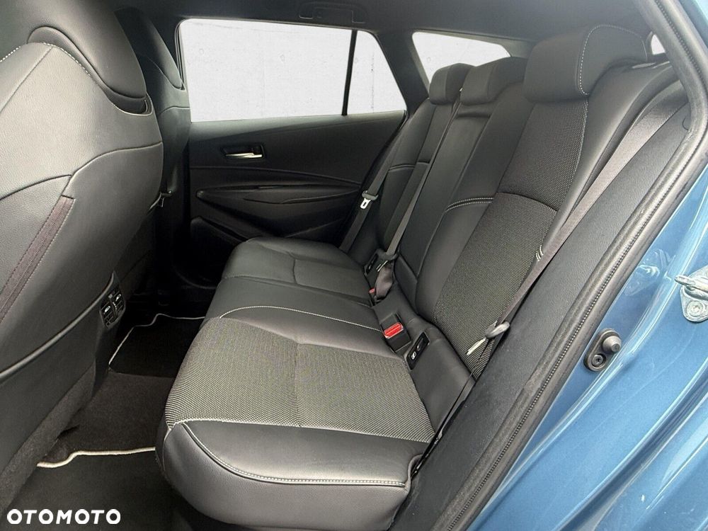 Toyota Corolla - 21