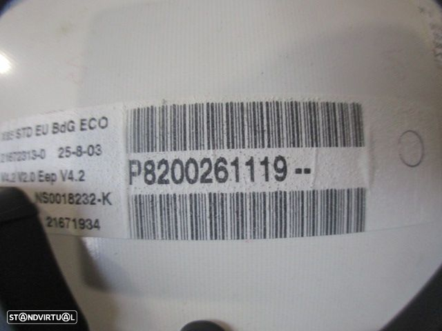 Quadrante 8200261119 RENAULT  CLIO 2 FASE 2 2003 1.5DCI 65CV 3P BRANCO KM/H DIGITAL Apoio Danificado - 4