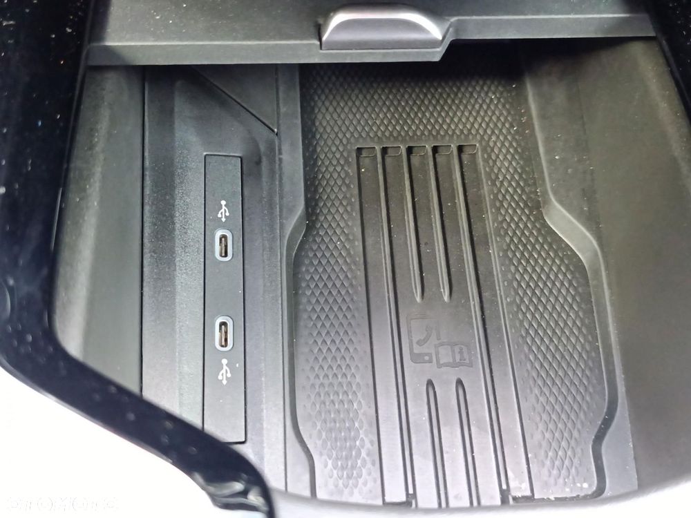 Skoda Superb 1.5 TSI Plug-in Hybrid L&K DSG - 38