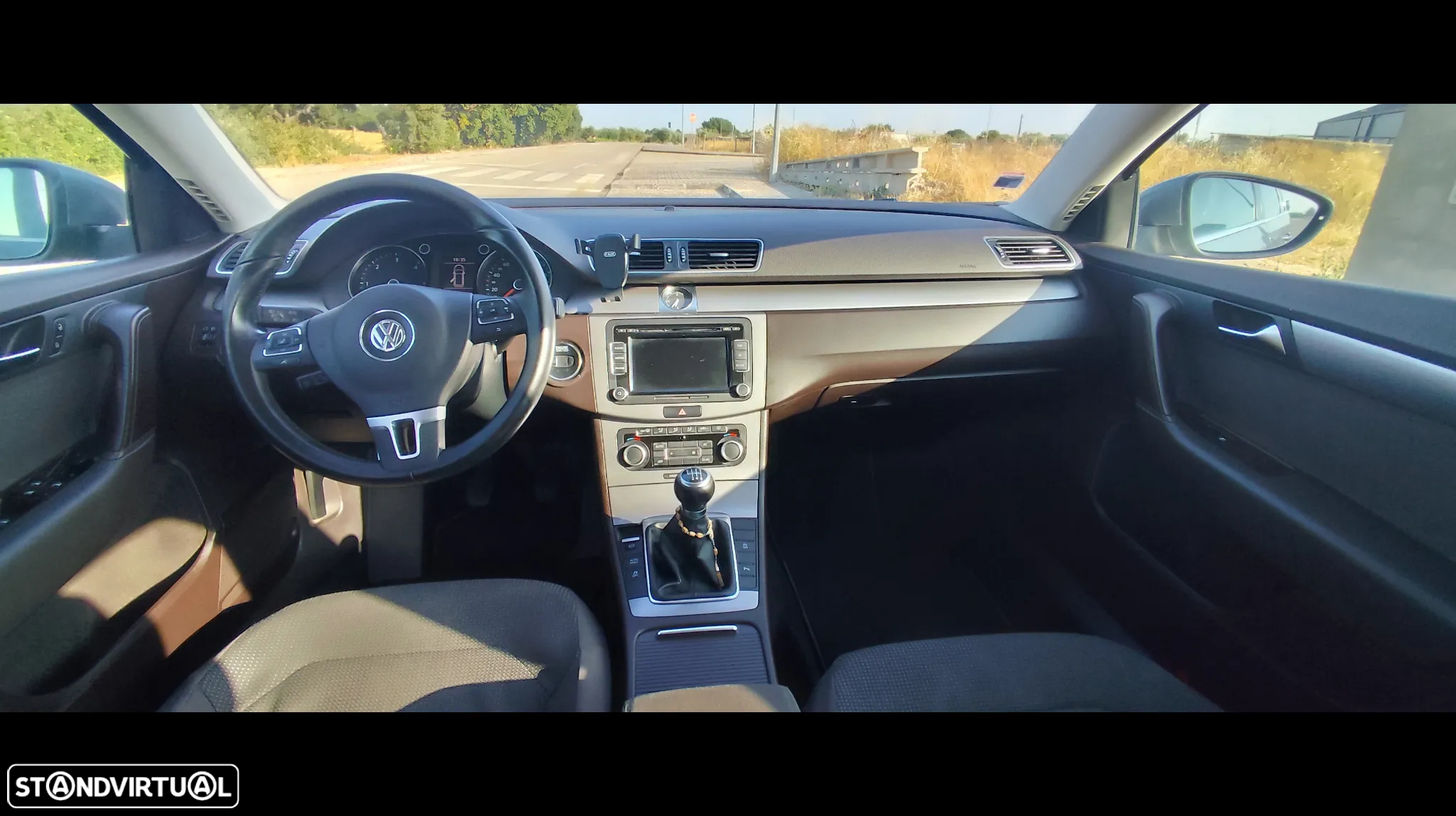 VW Passat 1.6 TDI BlueMotion - 10