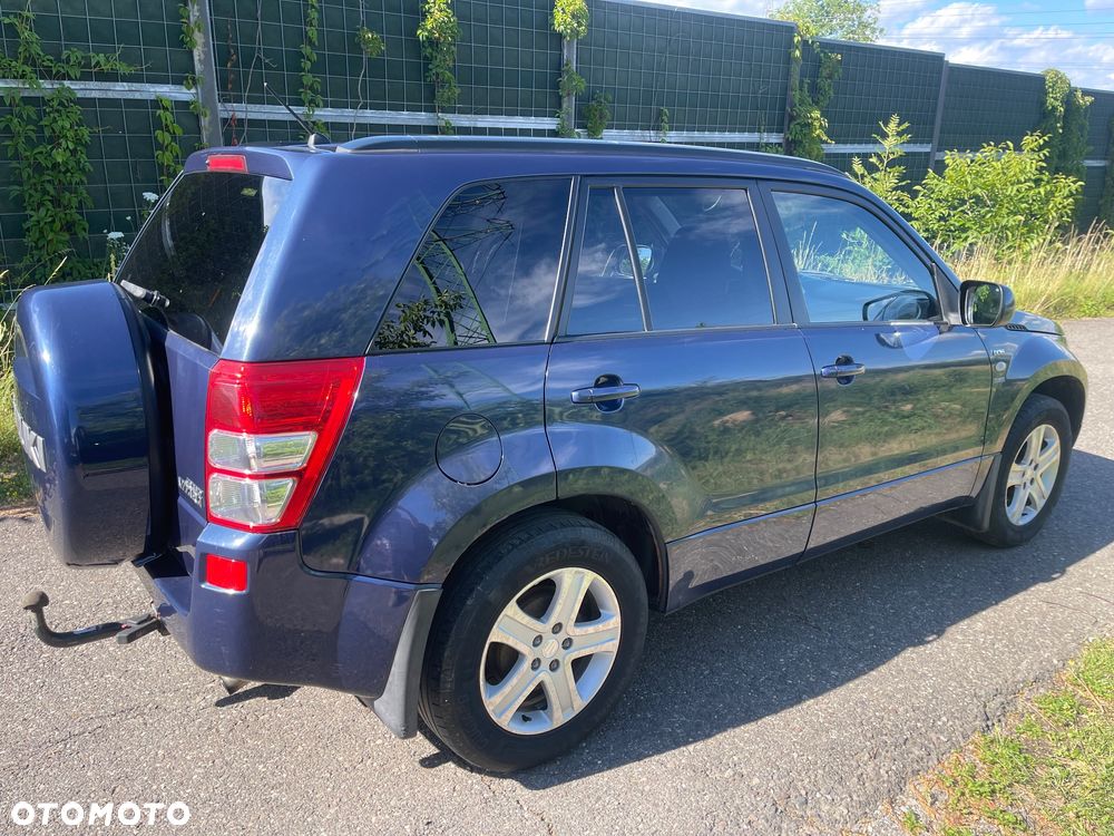 Suzuki Grand Vitara 1.9 DDiS Premium - 4