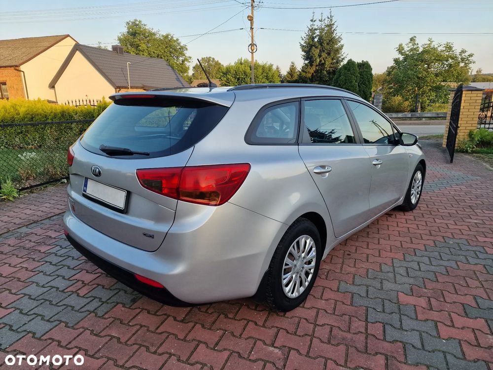 Kia Ceed 1.6 CRDi M - 5