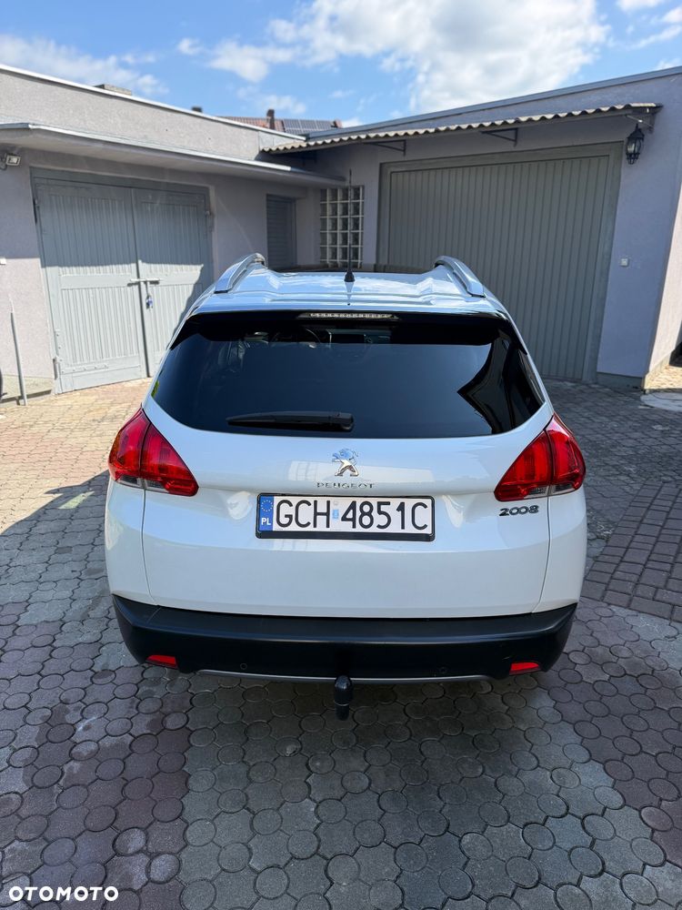 Peugeot 2008 - 4