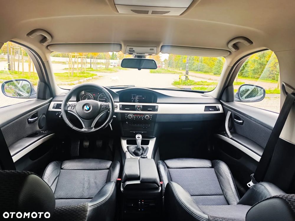 BMW Seria 3 - 27