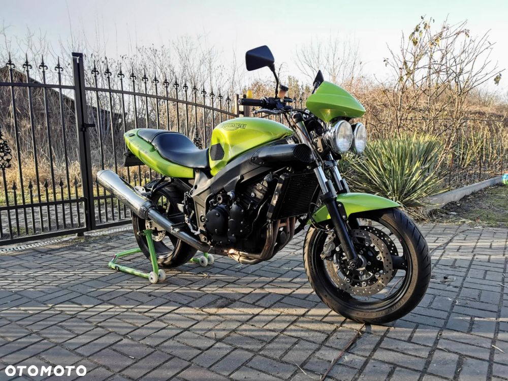 Triumph Speed Four - 1