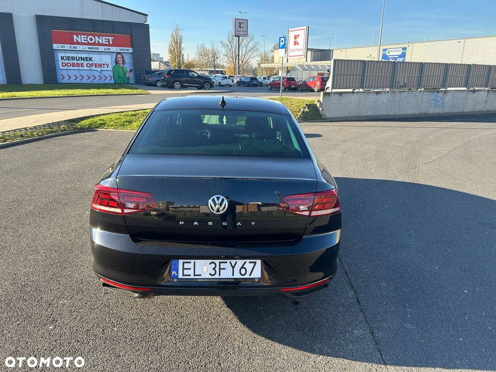 Volkswagen Passat 2.0 TSI Elegance DSG - 4