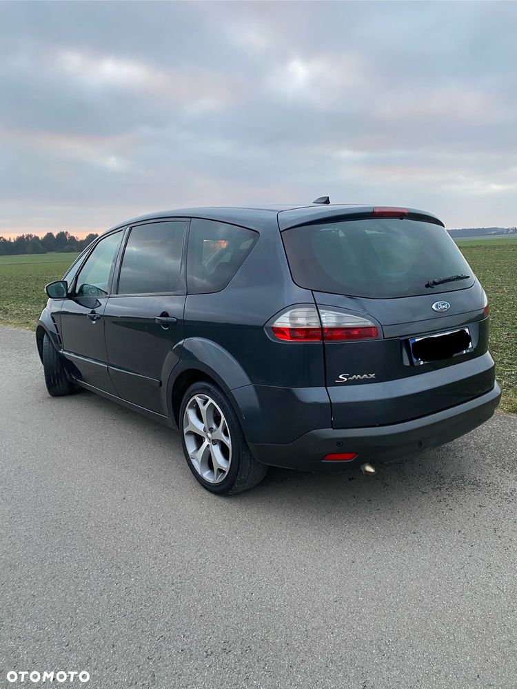 Ford S-Max 2.0 TDCi Titanium - 3