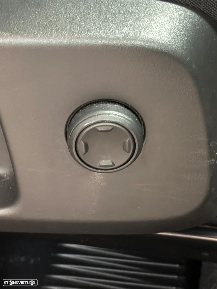 Volvo XC 40 T4 Recharge DKG Inscription Expression - 15
