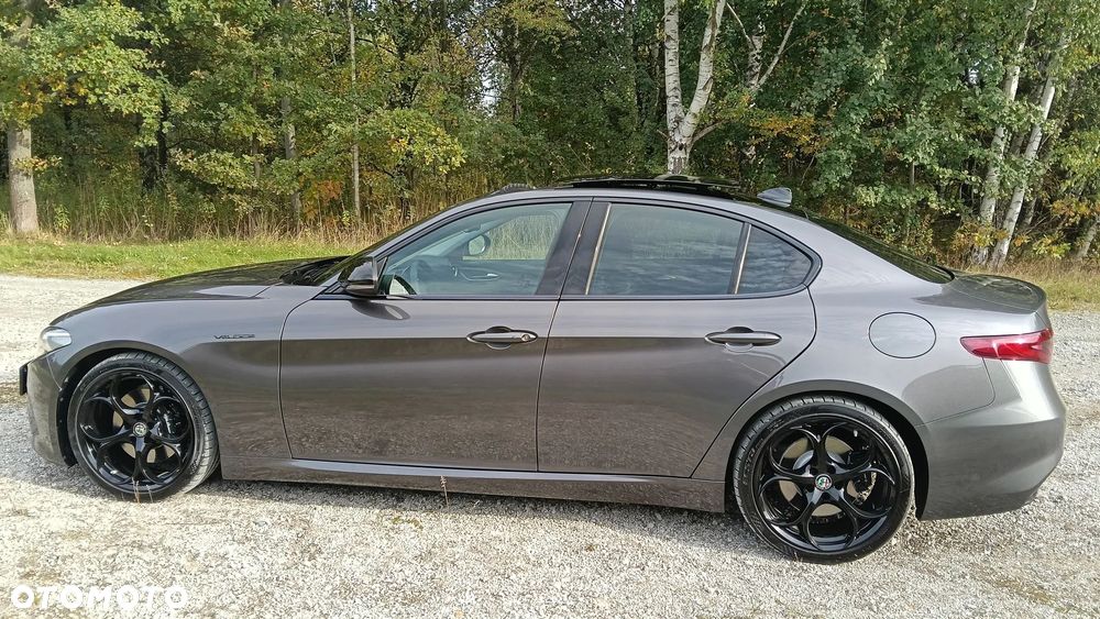 Alfa Romeo Giulia 2.0 Turbo Veloce - 13
