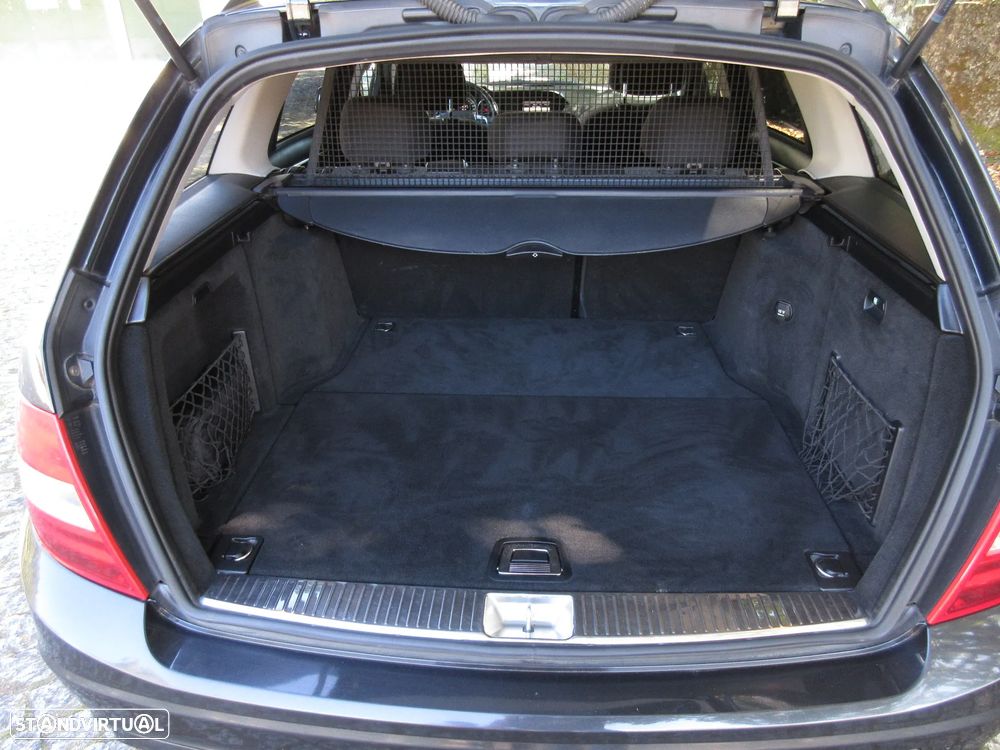 Mercedes-Benz C 180 - 20