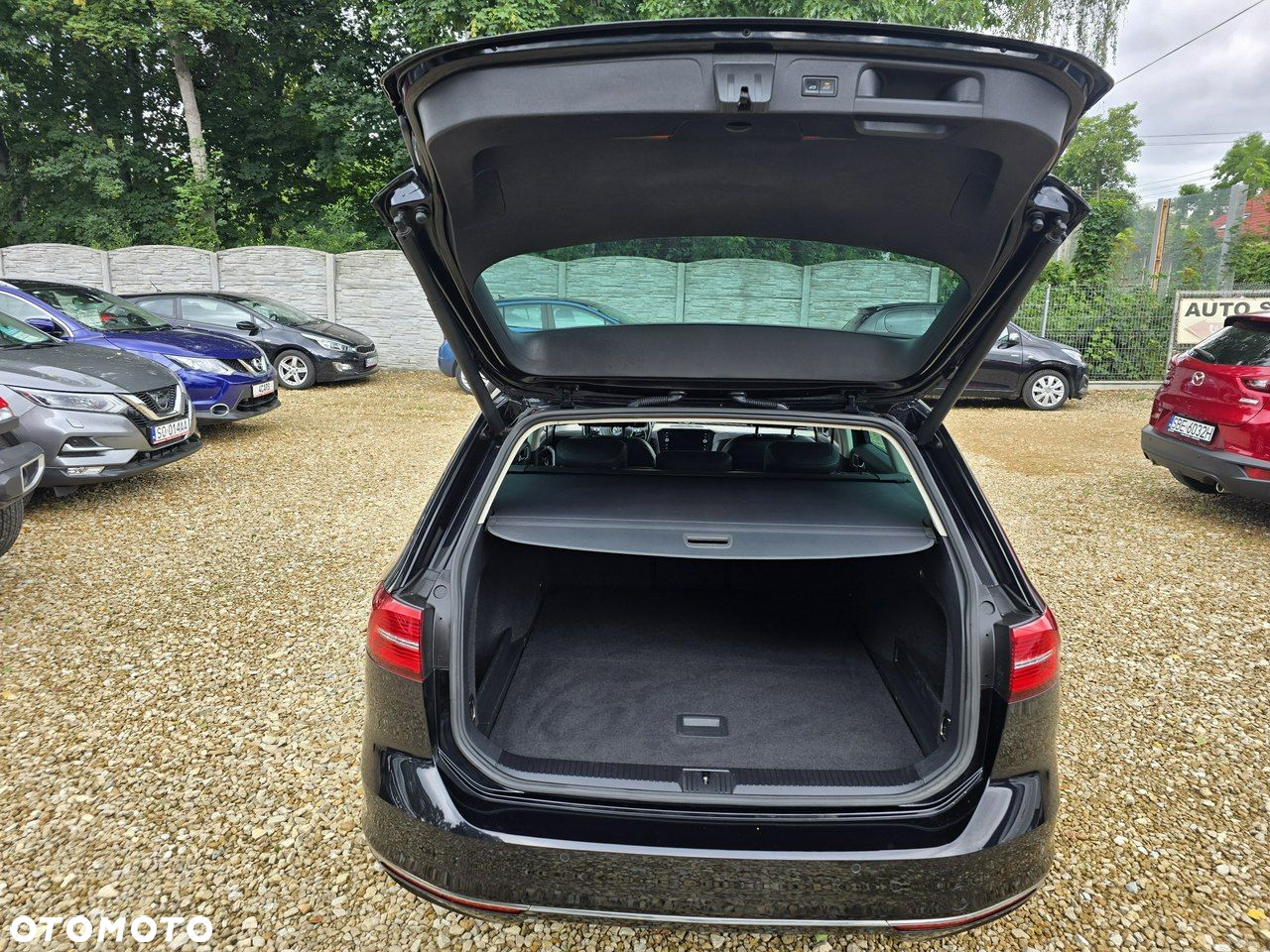 Volkswagen Passat 2.0 TDI BMT Highline - 25