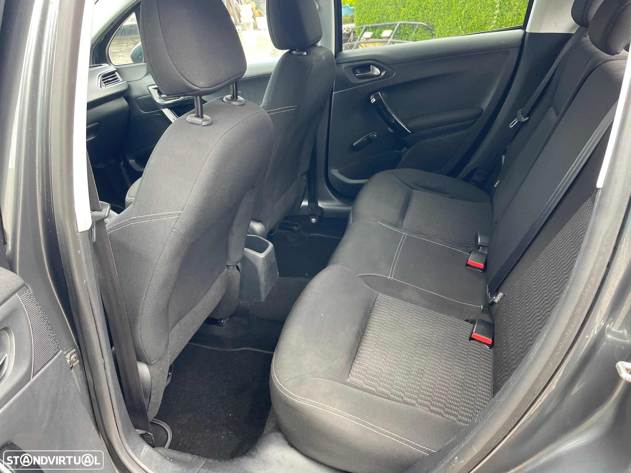 Peugeot 208 1.2 VTi Active - 17