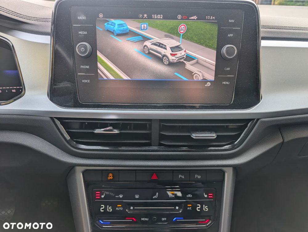 Volkswagen T-Roc - 8
