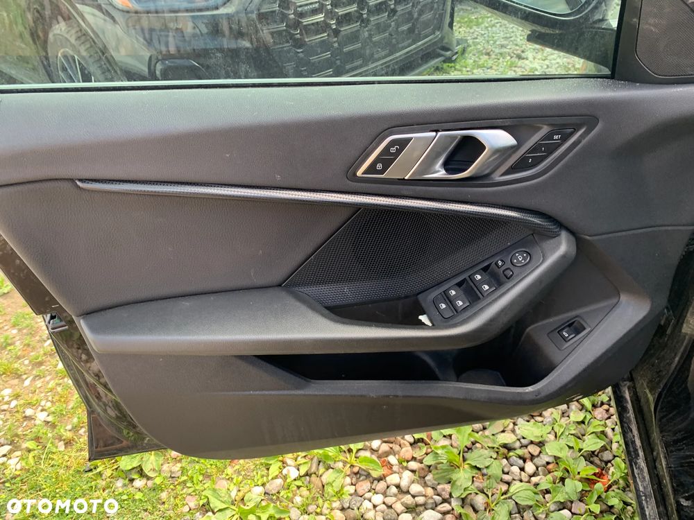 BMW Seria 2 - 12