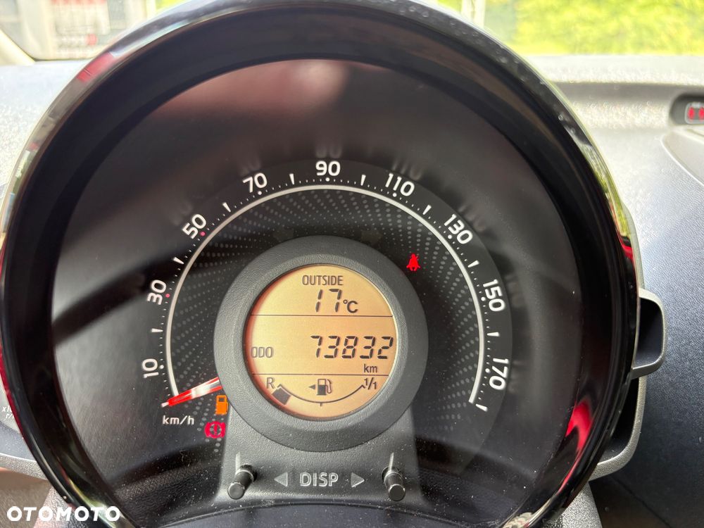 Toyota Aygo 1.0 VVT-i Color Edition - 11