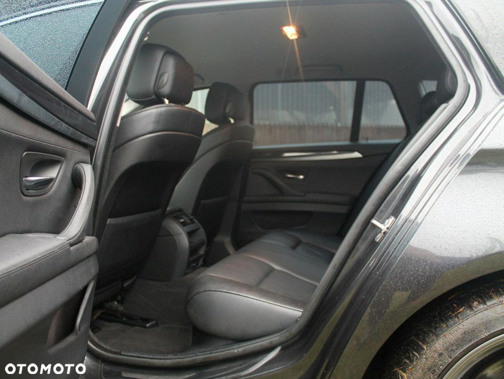 BMW Seria 5 - 17