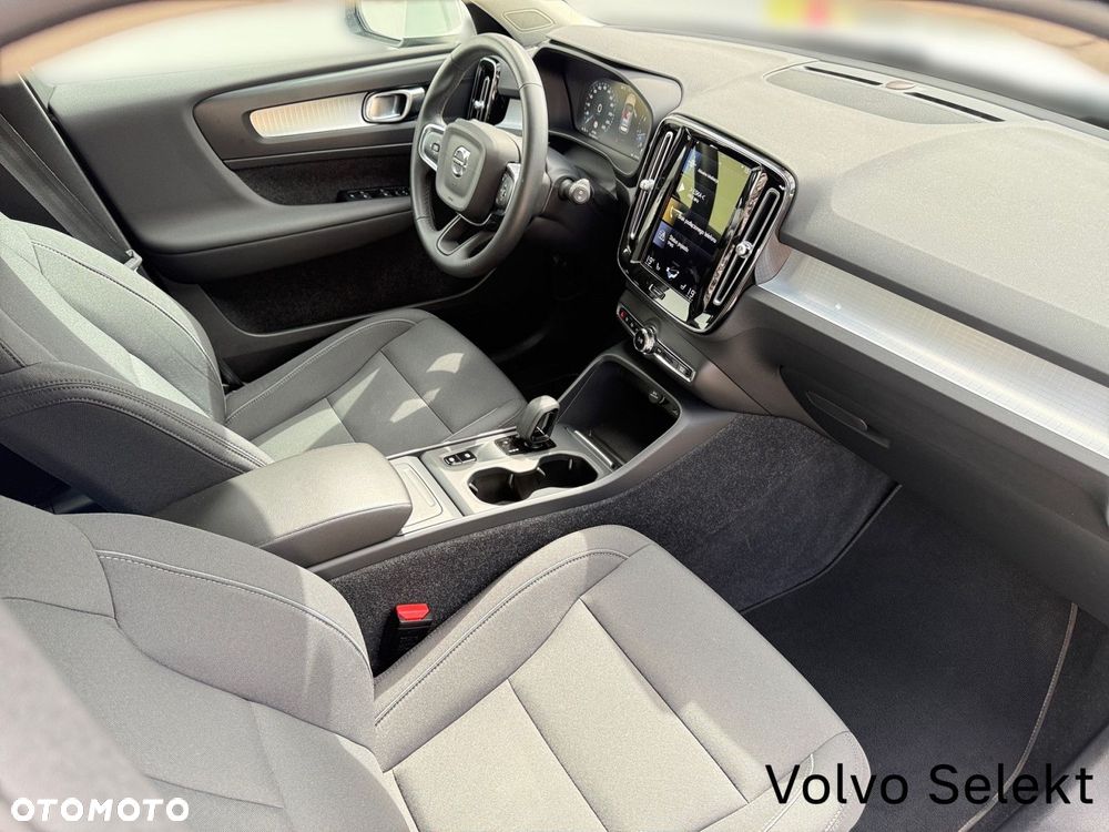 Volvo XC 40 - 26