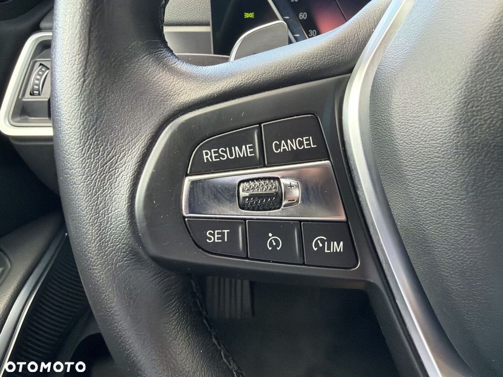 BMW Seria 3 - 21