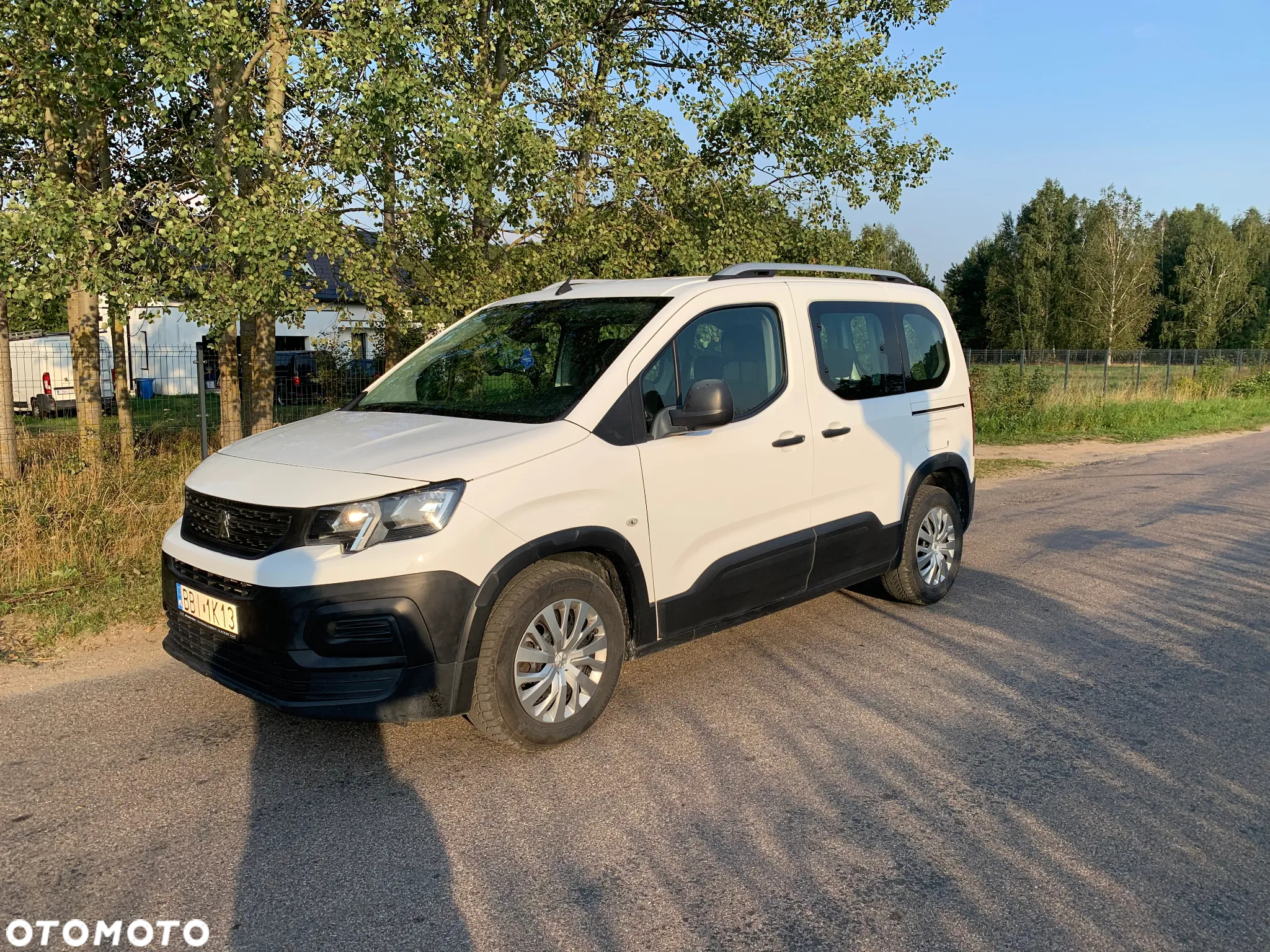 Peugeot Rifter 1.5 BlueHDI Allure S&S - 4