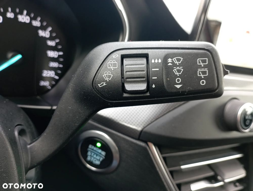 Ford Focus 1.0 EcoBoost Titanium ASS - 17