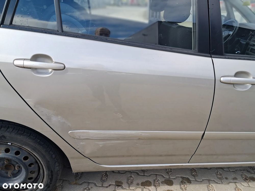 Toyota Corolla Verso 2.0 D-4D Sol - 8