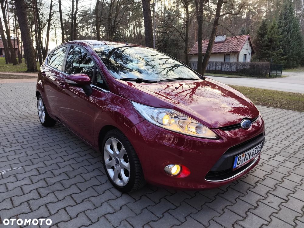 Ford Fiesta - 10