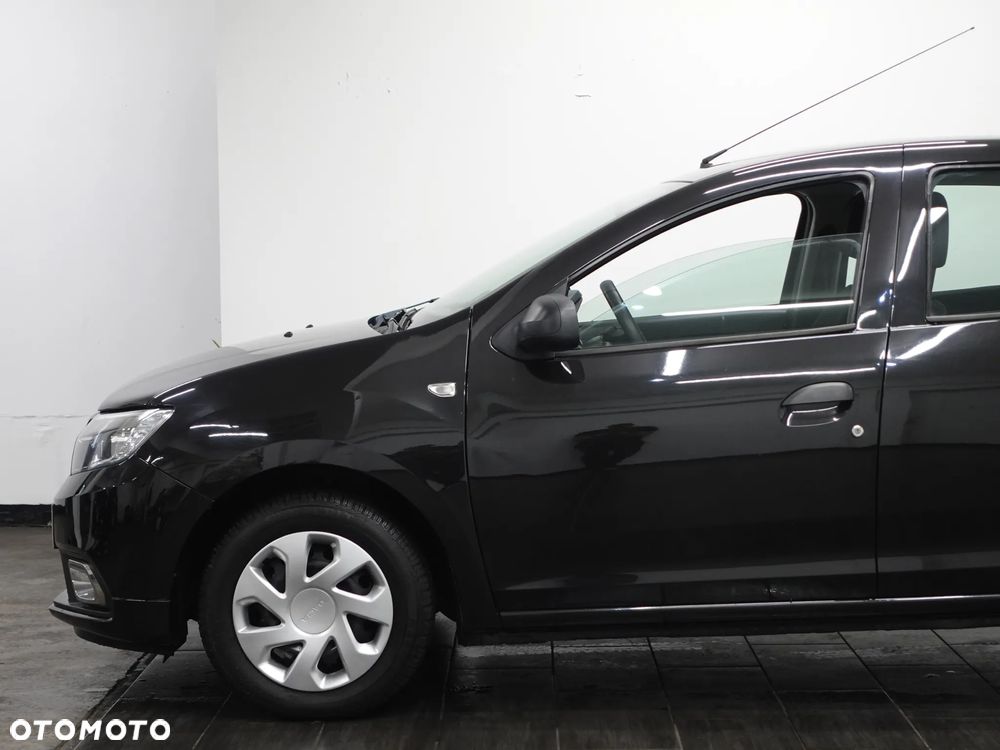 Dacia Sandero SCe 75 Essential - 17