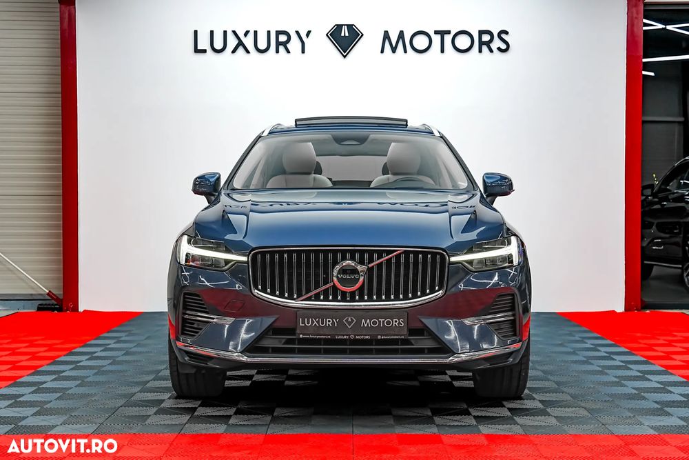 Volvo XC 60 T6 AWD Recharge Geartronic Inscription - 3