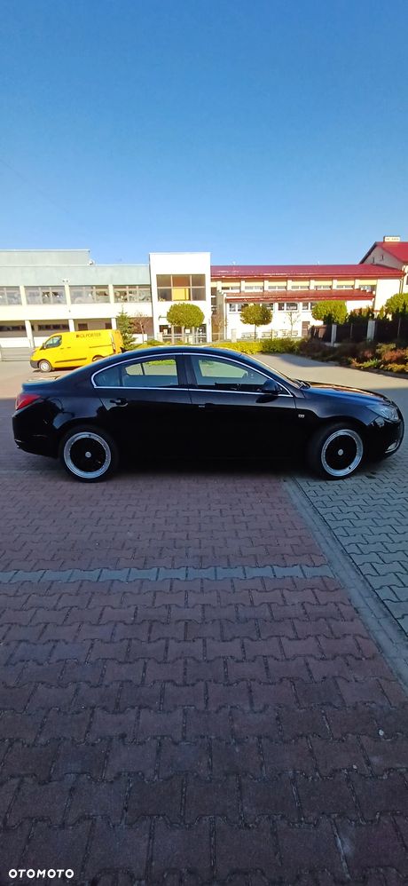 Opel Insignia 2.0 Turbo 4x4 Cosmo - 12