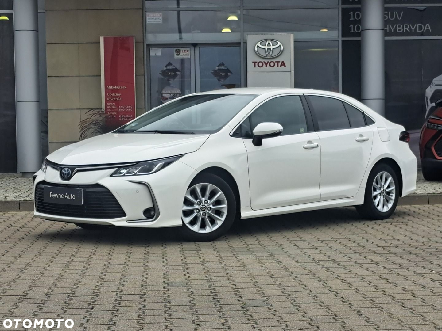 Toyota Corolla 1.8 Hybrid Comfort - 2