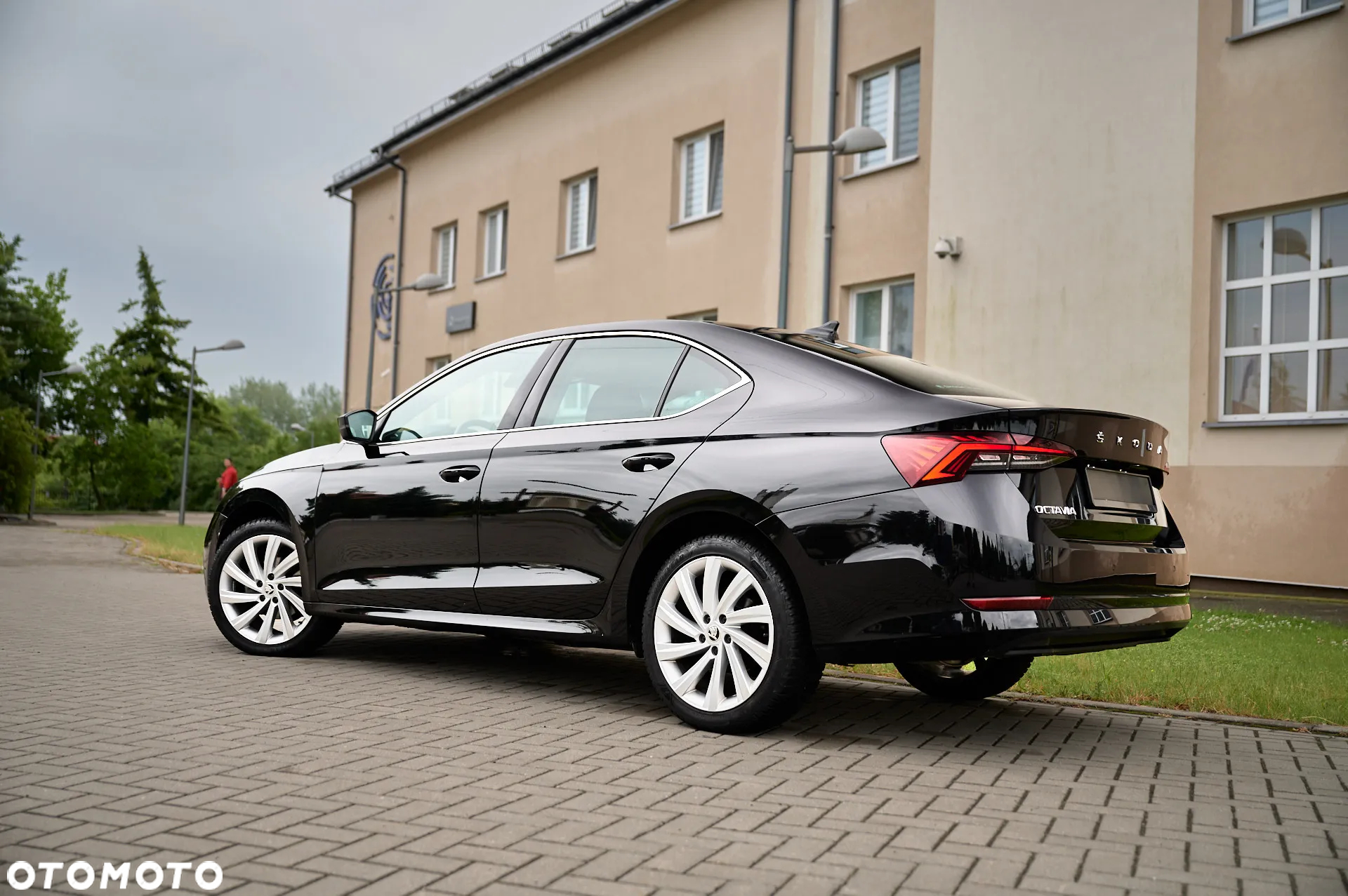Skoda Octavia 2.0 TDI Style DSG - 8
