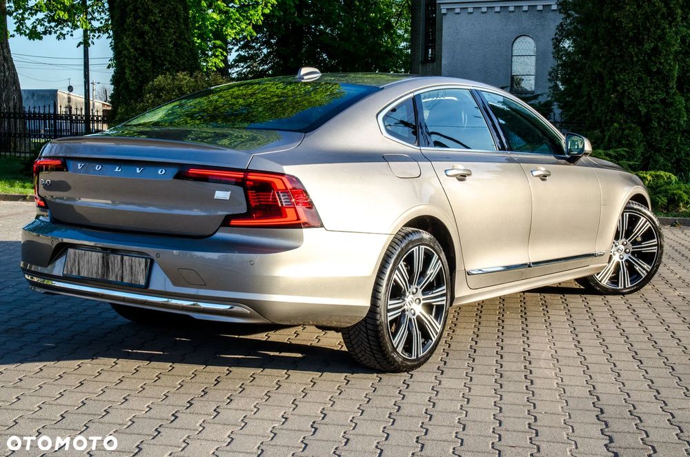 Volvo S90 T8 Twin Engine AWD Geartronic Inscription - 2