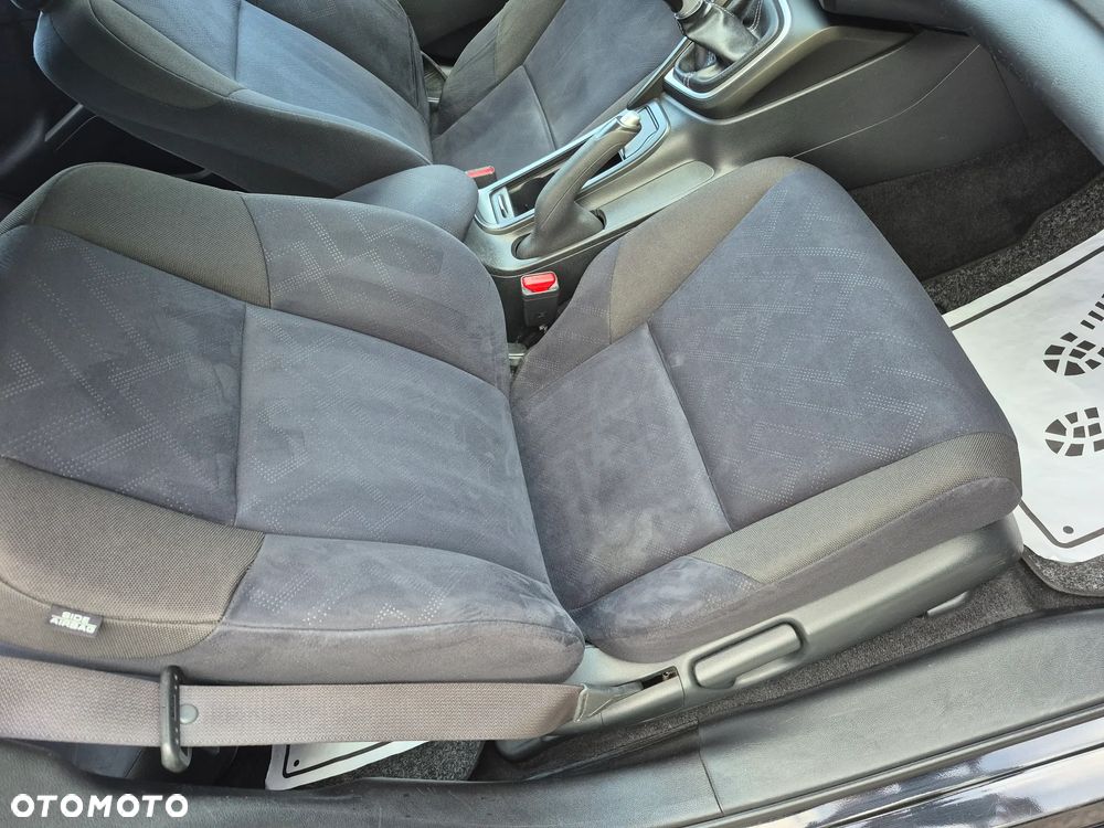 Honda Civic 1.8 Executive - 12