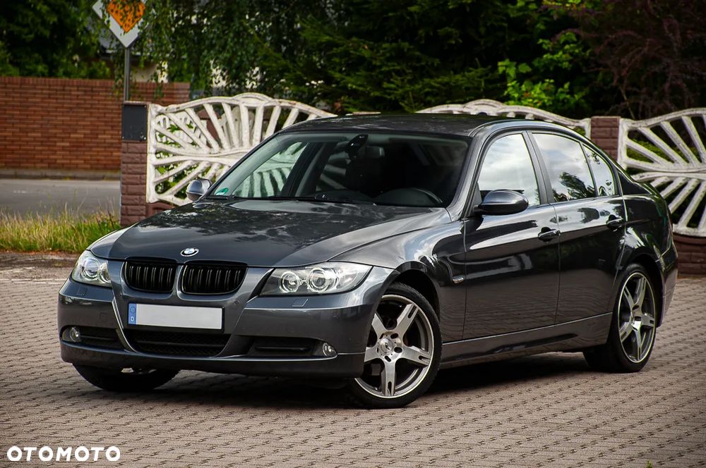 BMW Seria 3 318i Edition Sport - 15
