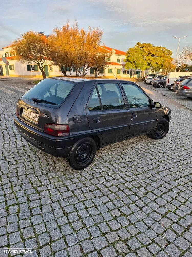 Citroën Saxo 1.5 D Exclusive - 4