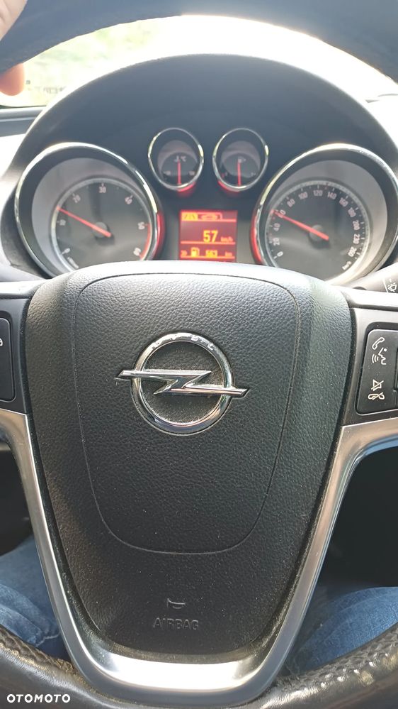 Opel Insignia 2.0 CDTI - 6