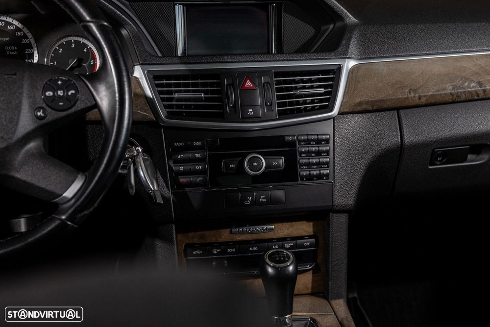 Mercedes-Benz E 250 CDI Elegance BE - 12