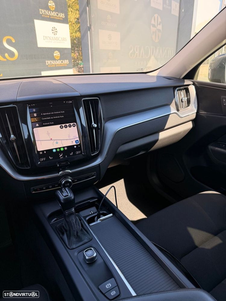 Volvo XC 60 2.0 D4 Momentum Plus Geartronic - 14